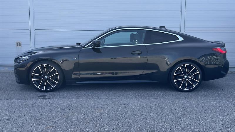 BMW Řada 4 420d xDrive Coupe - fotka 7 z 17