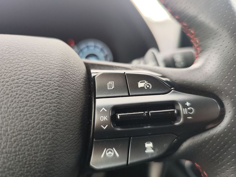 Hyundai i30 1.5 T-GDI/103kW N-Line DCT - fotka 29 z 35