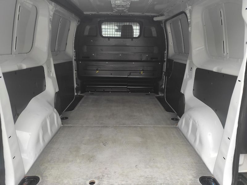 Toyota ProAce 1,5D-4D L1, v REZERVACI - fotka 31 z 34