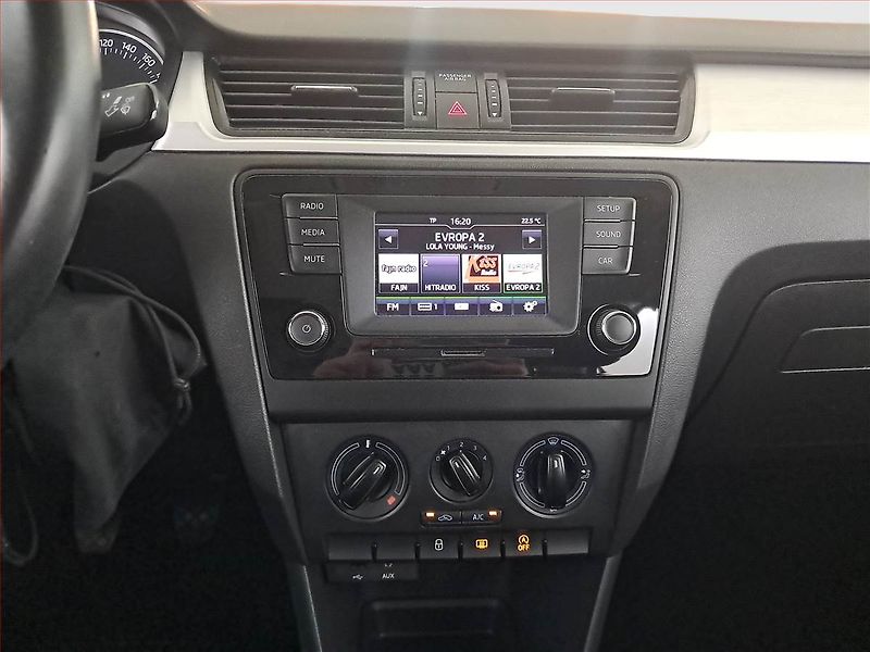 Škoda Rapid (2016) 1.2 TSI - fotka 12 z 18