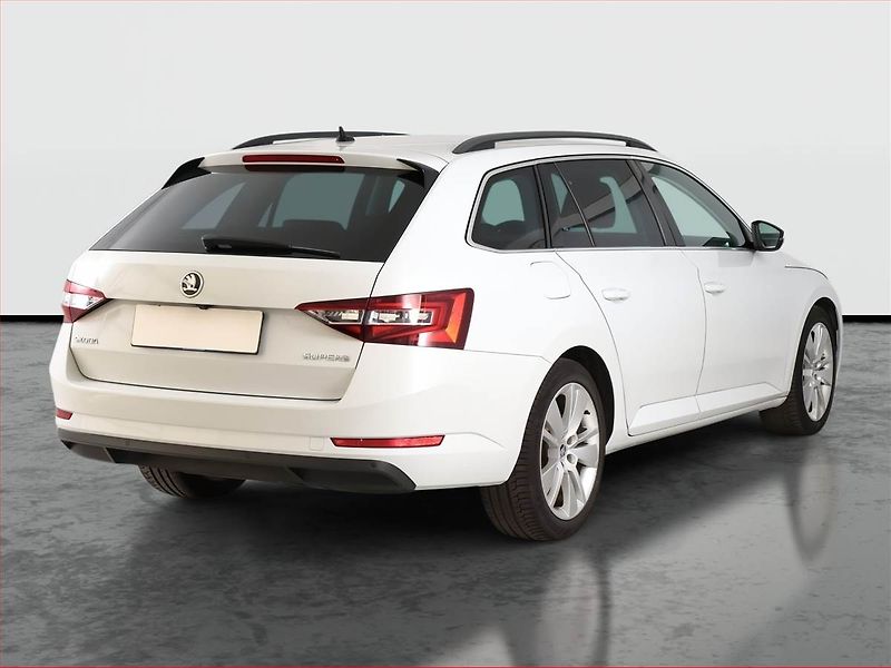 Škoda Superb (2016) Style 2.0 TDI, Automat - fotka 5 z 22