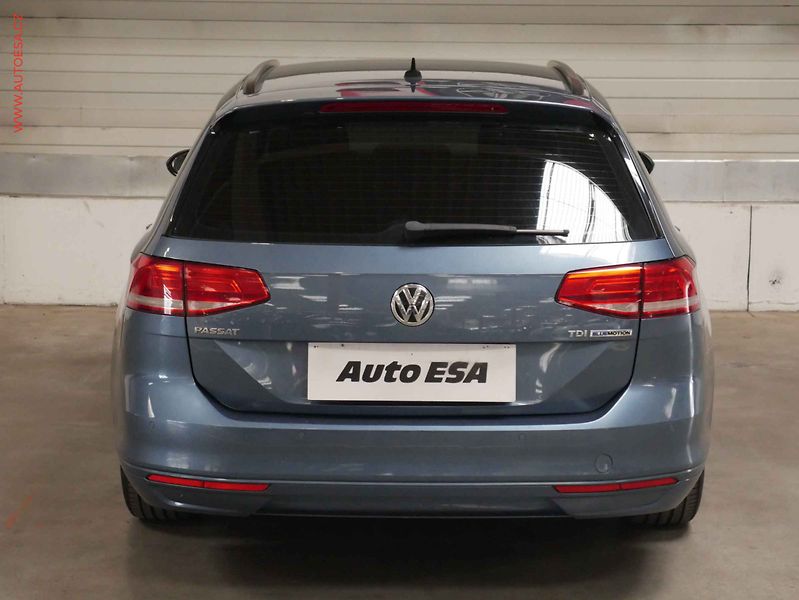 Volkswagen Passat (2016) 1.6TDi, LED, TZ, park.čidla - fotka 5 z 21