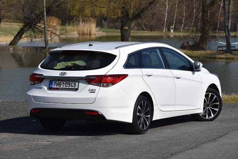 Hyundai i40 kombi je velké auto za poměrně příznivé ceny