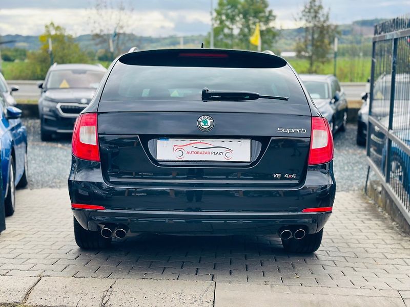 Škoda Superb (2011) 3.6 V6 4x4 WEBASTO,SERVISOVANÝ - fotka 5 z 22