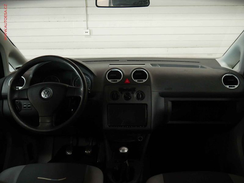 Volkswagen Caddy (2007) 1.9TDi, Navi, AC - fotka 8 z 15