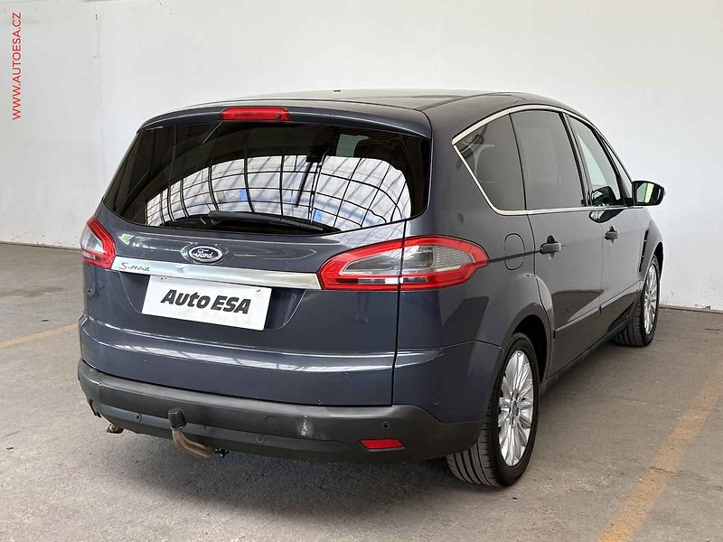 Ford S-MAX (2011) 2.0 TDCi, +kola - fotka 4 z 14