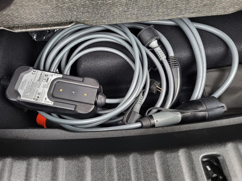 Mini Countryman SE ALL4 ELEKTRO 225kW - fotka 40 z 48
