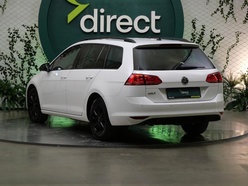 Volkswagen Golf - fotka 7 z 21