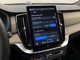Volvo XC90 (2026) B5 AWD AUT BRIGHT PLUS 7míst - náhled 44
