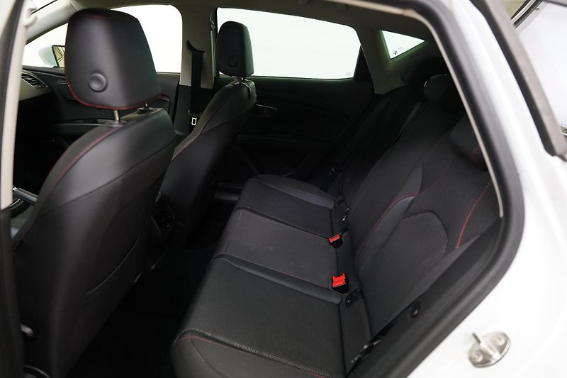 Seat Leon - fotka 25 z 26