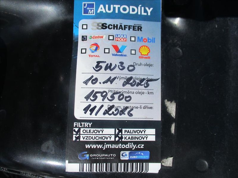 Audi A4 Avant 2,0 TDI, quattro, servis - fotka 37 z 45