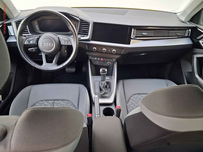 Audi A1 (2020) 1.0 TFSi, AT, LED - fotka 8 z 18