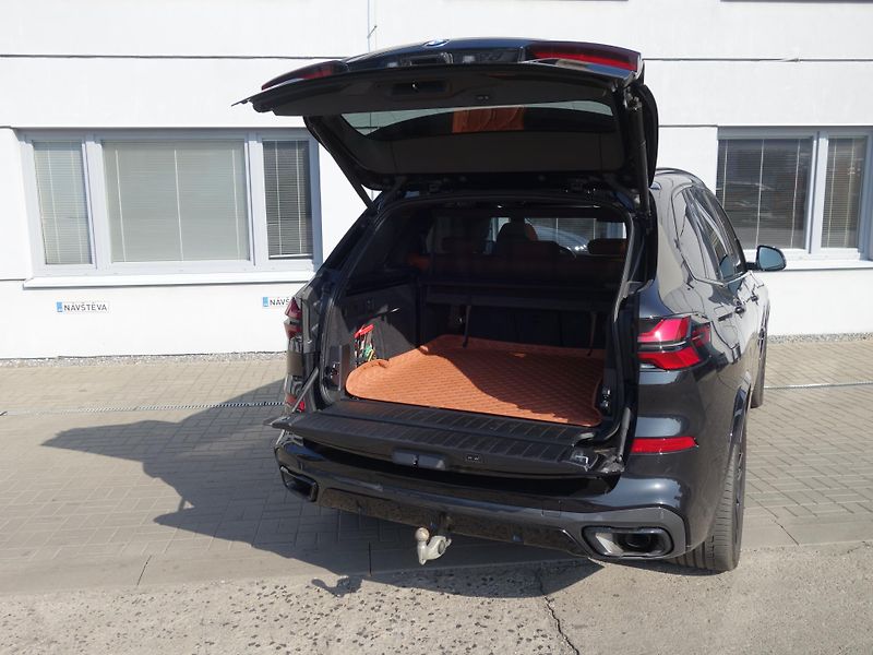 BMW X5 (2024) 40 d xDrive M Sport - fotka 5 z 20
