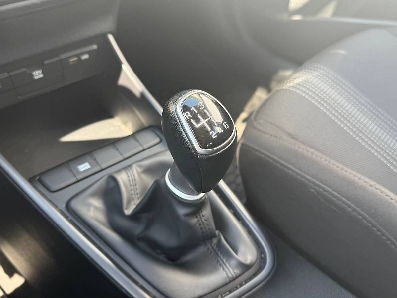 Hyundai Bayon (2022) 1.0 T-GDi 73 kW Comfort - fotka 13 z 20