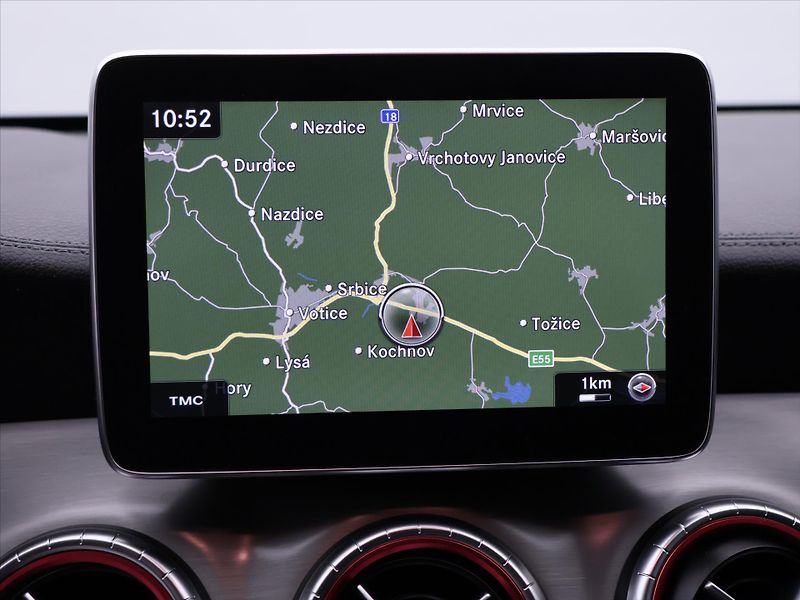 Mercedes-Benz CLA 2,0 250 160kW 4M AMG Sport SB - fotka 26 z 39