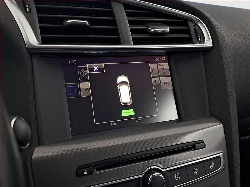 Citroën C4 (2017) 1.6 BlueHDi, Serv.kniha - fotka 17 z 18