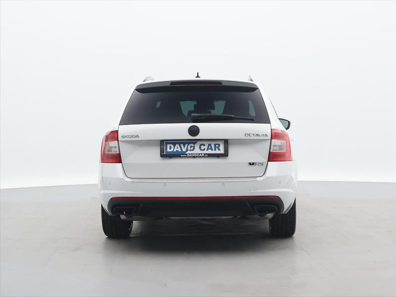 Škoda Octavia RS 2,0 TSI 169kW DSG 1.Maj. - fotka 6 z 31