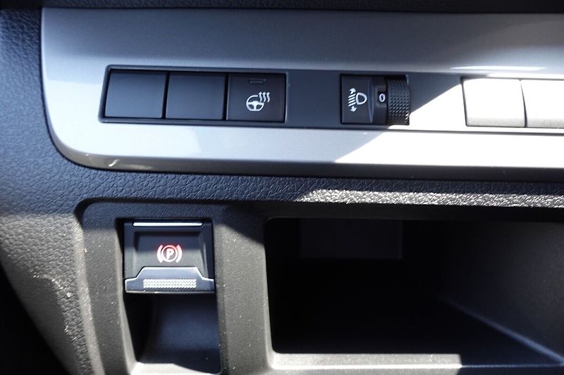 Toyota ProAce Verso 2.0 Diesel 177 - 8 AT VIP 7S S - fotka 20 z 38