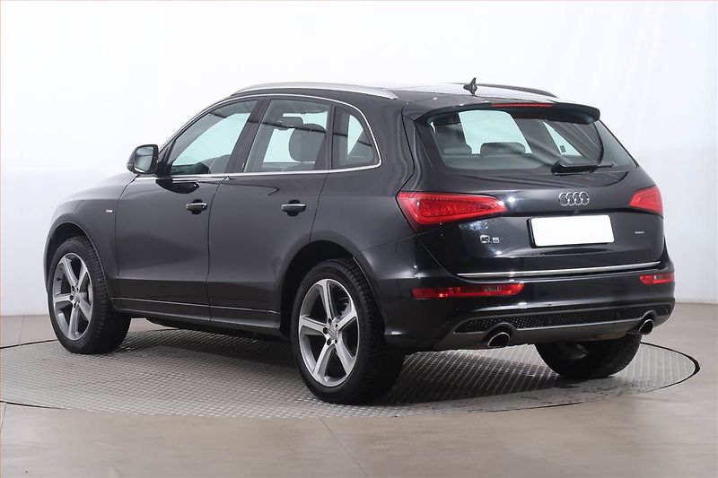 Audi Q5 (2014) 2.0 TFSI, 4X4, Automat, Kůže - fotka 4 z 26