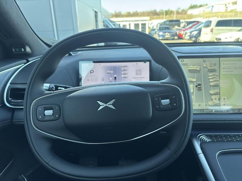Xpeng G9 (2026) AWD Performance Pro - fotka 11 z 15