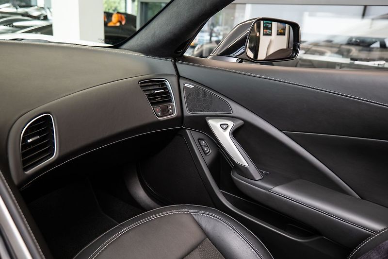 Chevrolet Corvette C7 Grand Sport LT1 - fotka 10 z 25