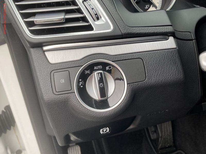 Mercedes-Benz Třídy E (2016) 3.0 d E 350 d, 1.maj,ČR - fotka 27 z 28
