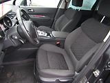 Peugeot 3008 (2016) 1.6 HDi, AT, TZ, park.asist - náhled 9