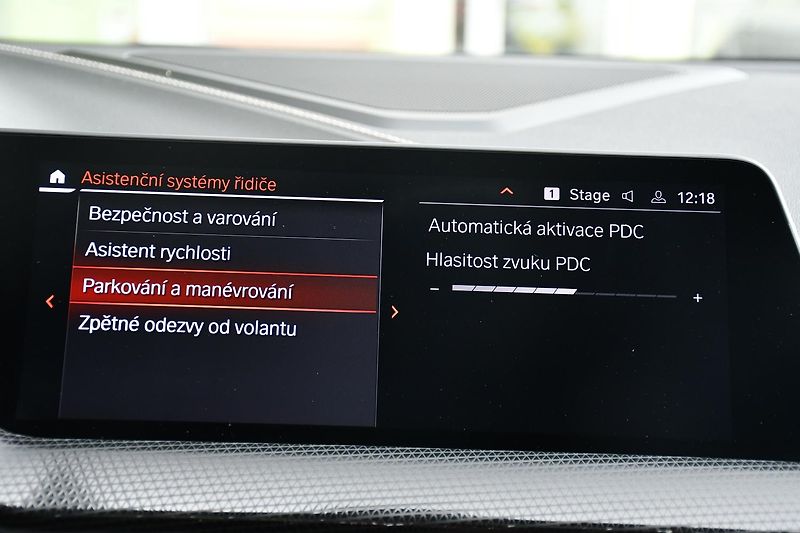 BMW Řada 2 218d NAVI LED REZERVACE - fotka 35 z 39