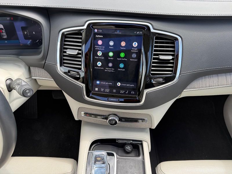 Volvo XC90 (2023) ULTIMATE BRIGHT B5 D 173kW AWD - fotka 10 z 11