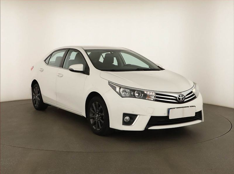 Toyota Corolla (2016) 1.6 Valvematic, Tempomat - fotografie inzerátu
