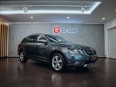 Škoda Octavia Scout 4x4 2,0 TDI - fotografie inzerátu