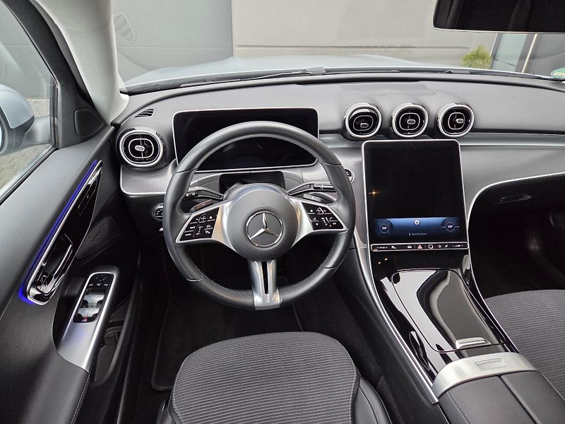 Mercedes-Benz Třídy C 200d Touring MATRIX ACC - fotka 6 z 50