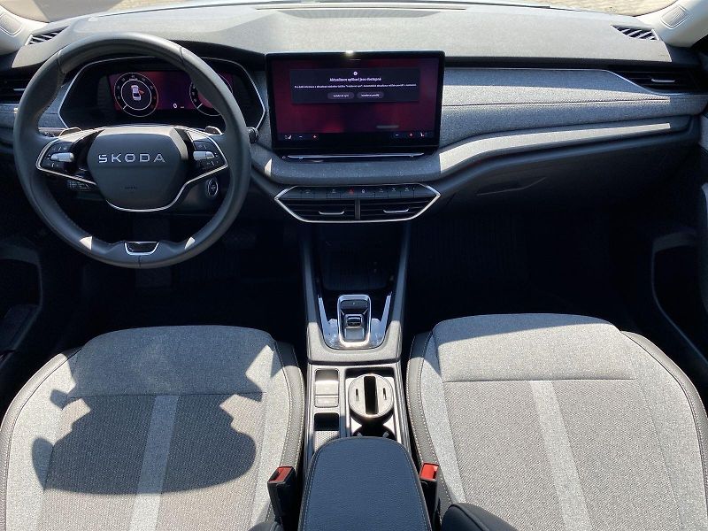 Škoda Octavia (2025) 1.5 TSI M-HEV DSG Top Selectio - fotka 5 z 34