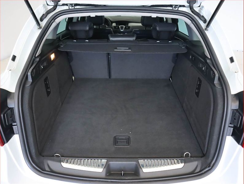 Renault Laguna (2013) 2.0 dCi, Automat, Serv.kniha - fotka 14 z 18