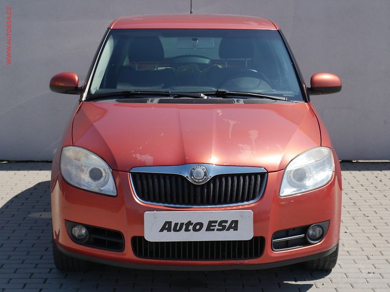 Škoda Fabia (2007) 1.2 12V, ČR, AC - fotka 2 z 15
