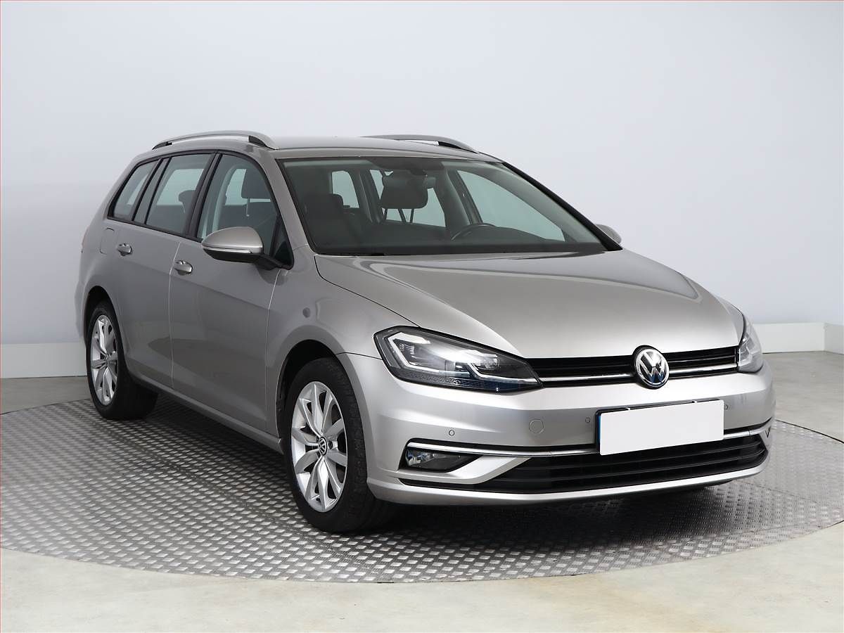 Volkswagen Golf 1.0 TSI, Tempomat