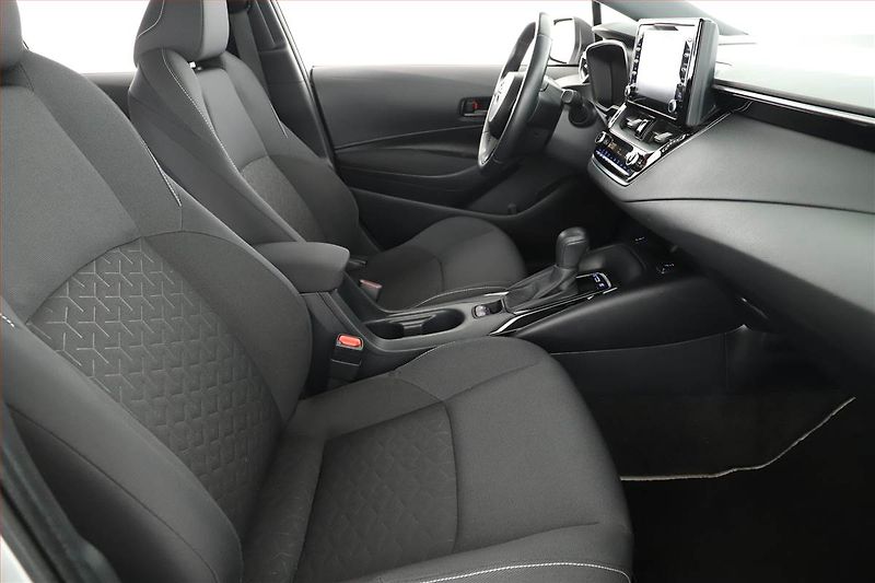 Toyota Corolla (2019) Comfort 1.8 Hybrid, Automat - fotka 7 z 15
