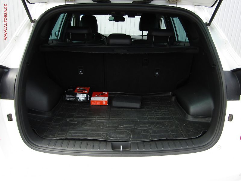 Hyundai Tucson (2020) 1.6T-GDi 4x4, ČR, N Line, AT - fotka 7 z 21