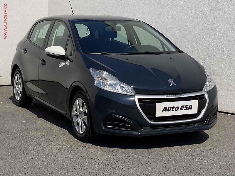 Peugeot 208 (2018) 1.2 PT, AC, tempo - fotografie inzerátu