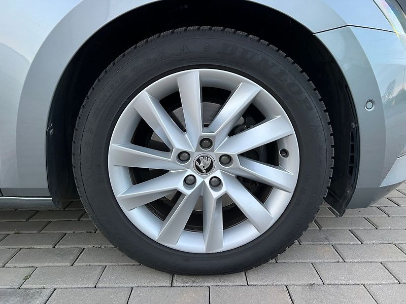 Škoda Superb (2019) 2.0TDI-STYLE-P.KAMERA-TAŽNÉ.Z - fotka 11 z 50