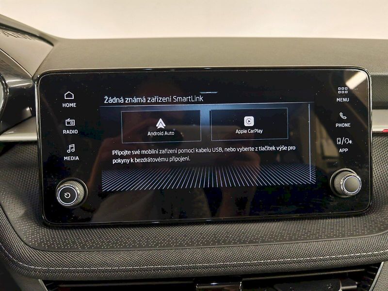 Škoda Fabia (2025) 1.0 TSI 70 kW Top Selection - fotka 13 z 28