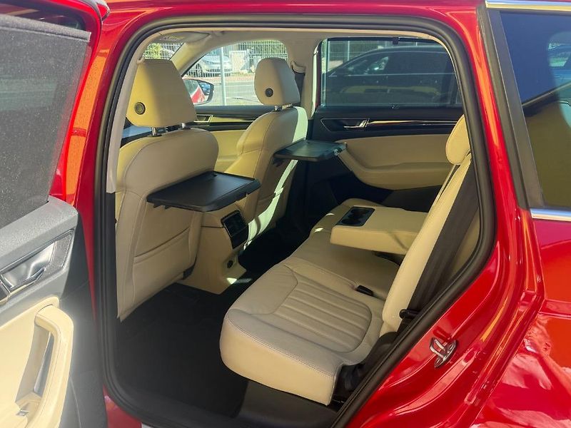 Škoda Kodiaq (2019) 2,0 TDi DSG4x4 Laurin&Klement  - fotka 12 z 53