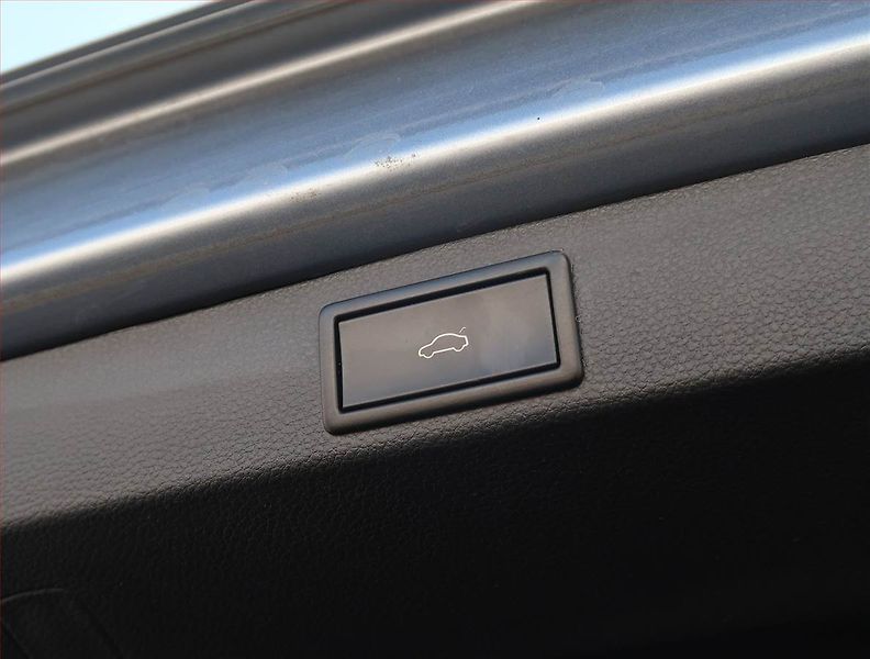 Škoda Karoq (2019) Style Plus 2.0 TDI, 4X4,Style - fotka 23 z 24