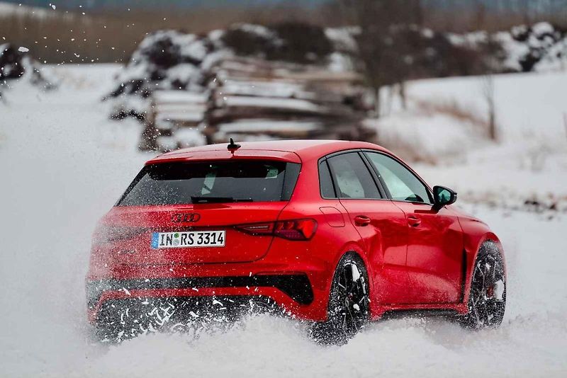 Audi RS3 je nástrojem pro opravdové řidiče