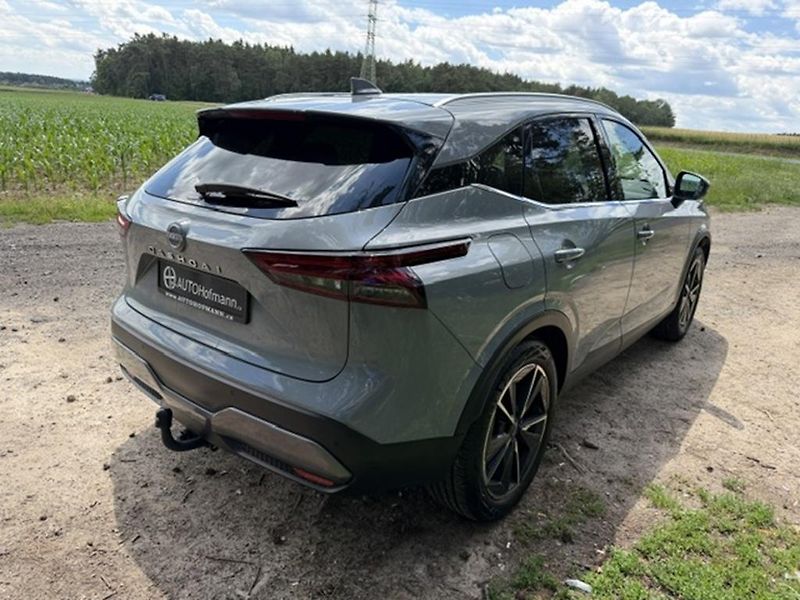 Nissan Qashqai 1.3 DIG-T 116kw Automat - fotka 5 z 43