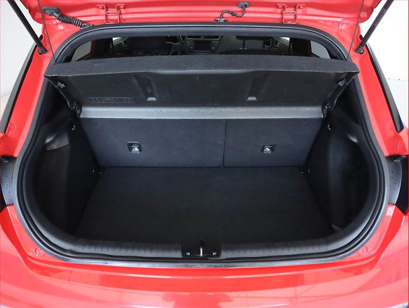 Hyundai i20 (2019) 1.2, Serv.kniha, Tempomat - fotka 14 z 19