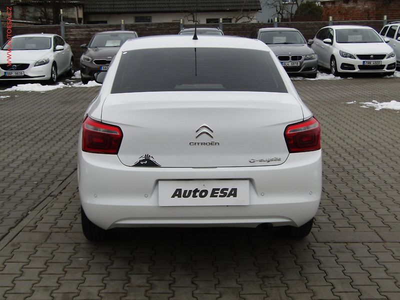 Citroën C-Elysée (2019) 1.2i, AC, tempo, park.asist - fotka 5 z 16