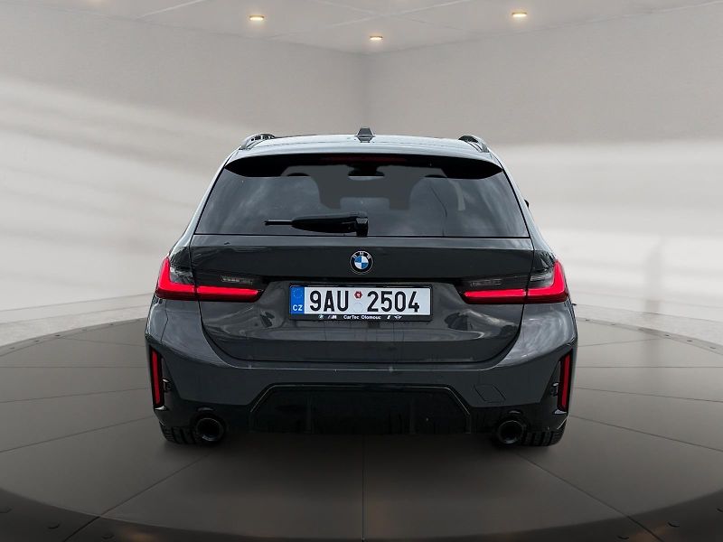 BMW Řada 3 (2023) TOURING 320d 140kW CZ DPH - fotka 5 z 11