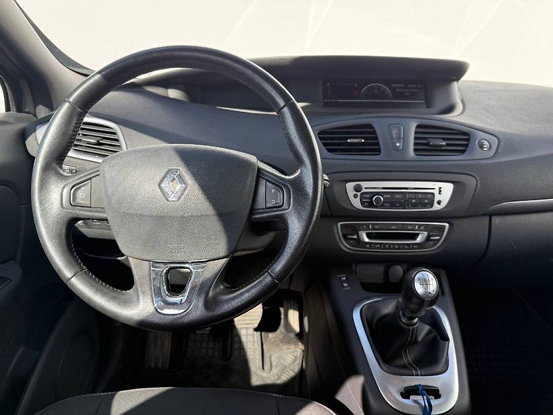 Renault Scénic (2016) 1.6 dCi 96 kW Expression - fotka 5 z 21