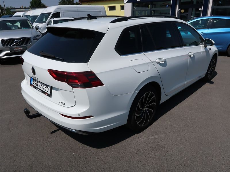 Volkswagen Golf 1,5 TSi,110kW,1majČR,Style,DPH - fotka 3 z 24